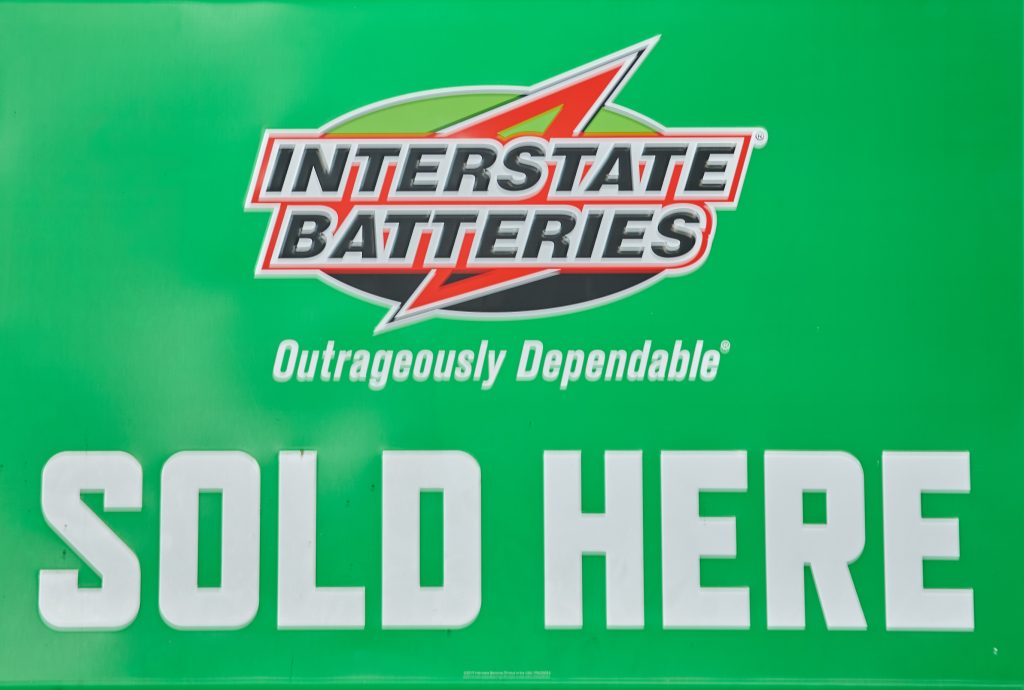 Mobile Car battery delivery and installation near me